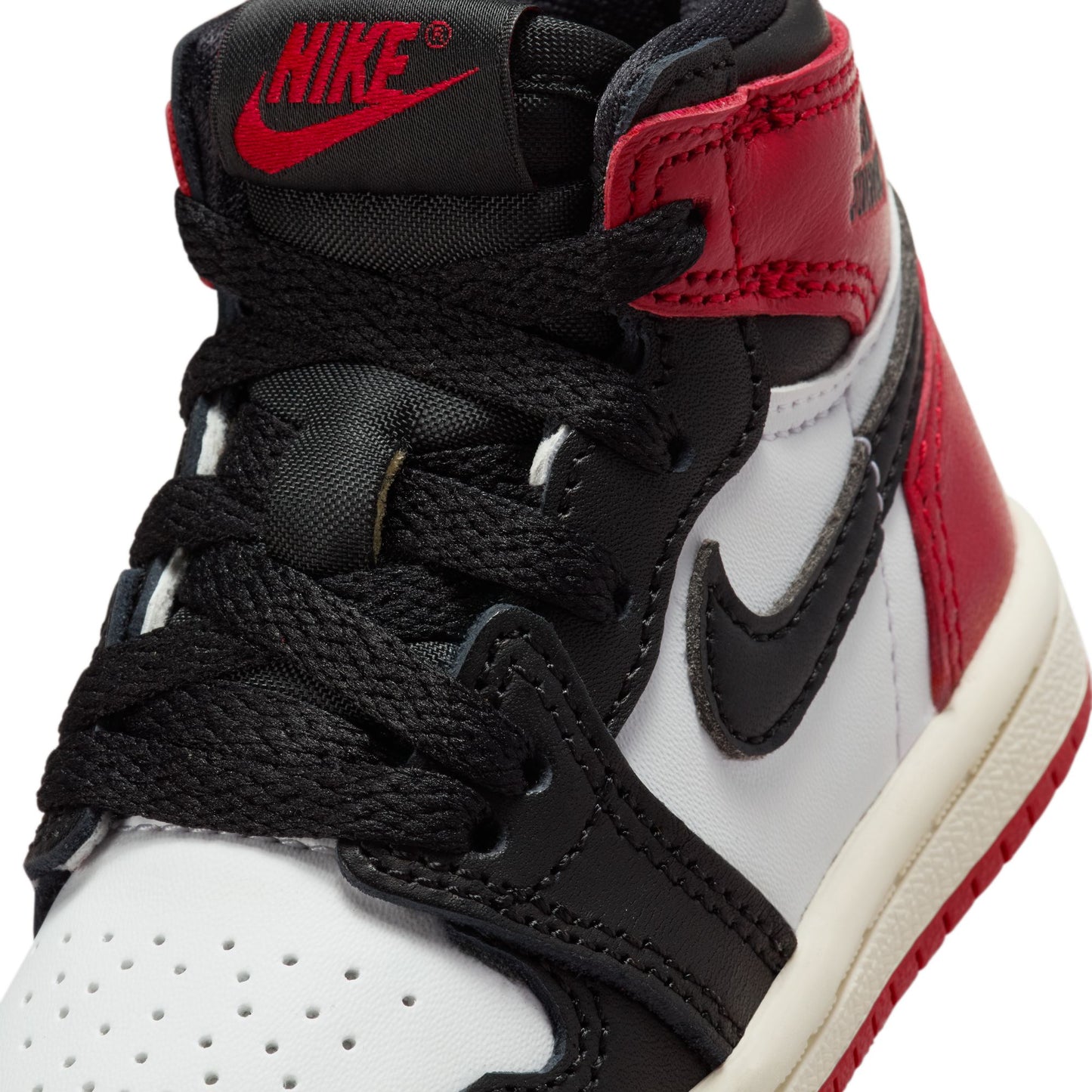 Jordan 1 High Retro OG "Black Toe Reimagined" (TD) - FD1413-106