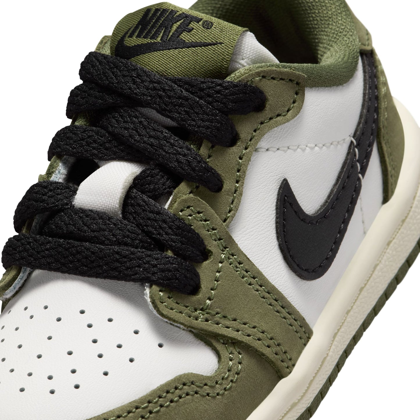Jordan 1 Retro Low "Medium Olive" (TD) - HQ6997-200