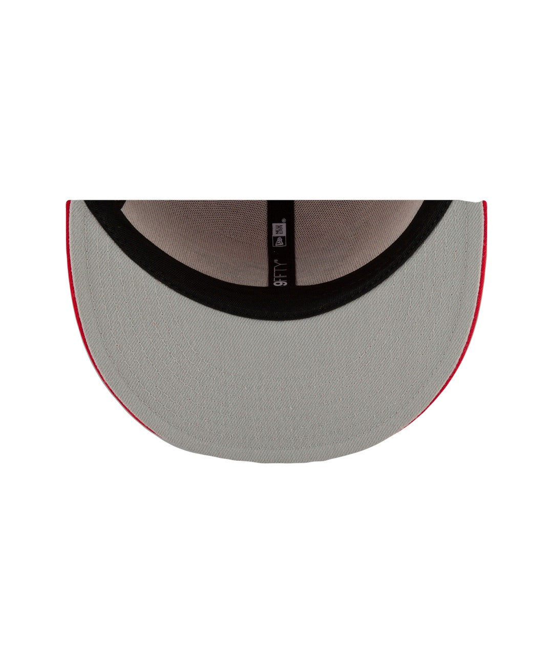 Paper Planes Crimson Crown Fitted