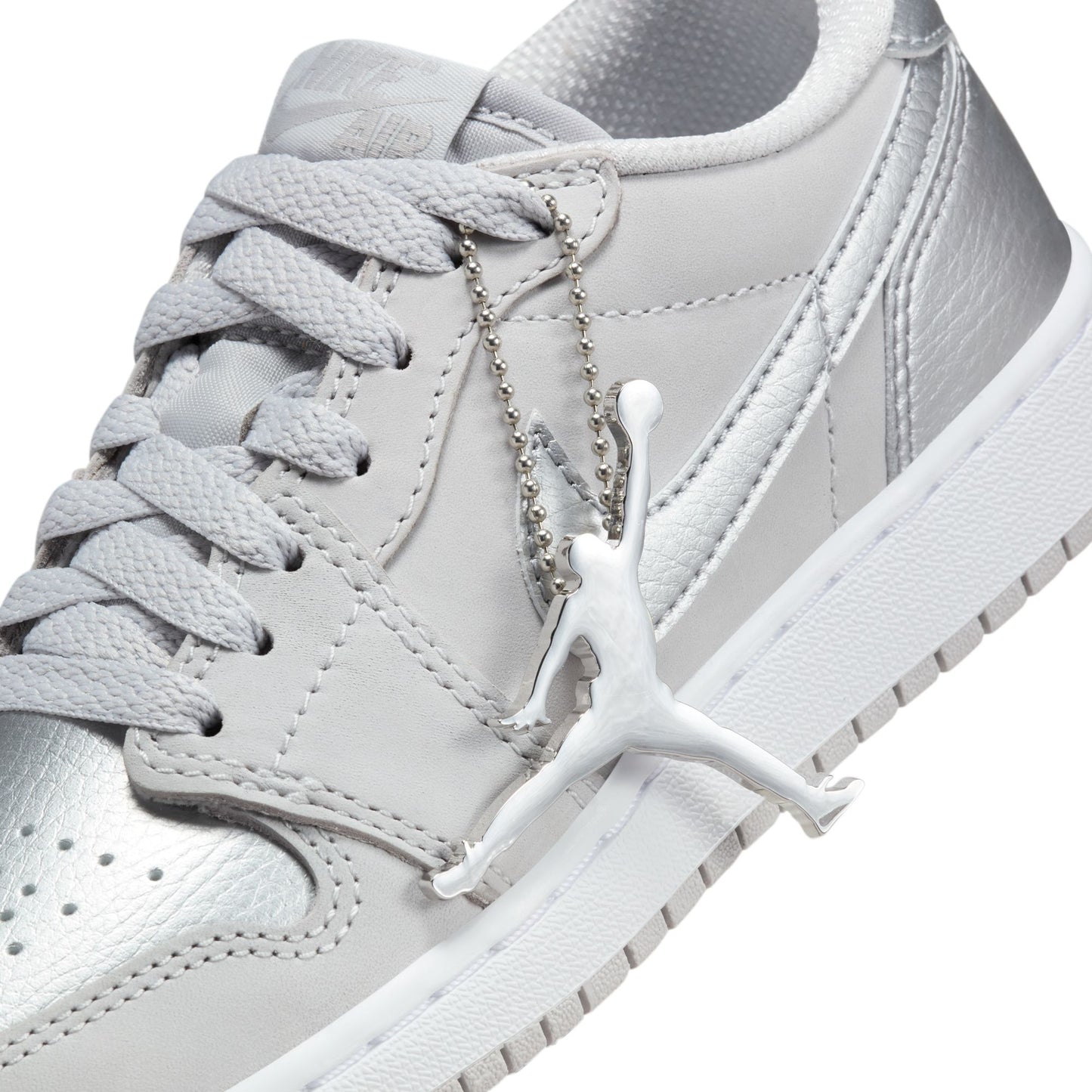 Air Jordan 1 Low OG "Silver" (GS) - CZ0858-002