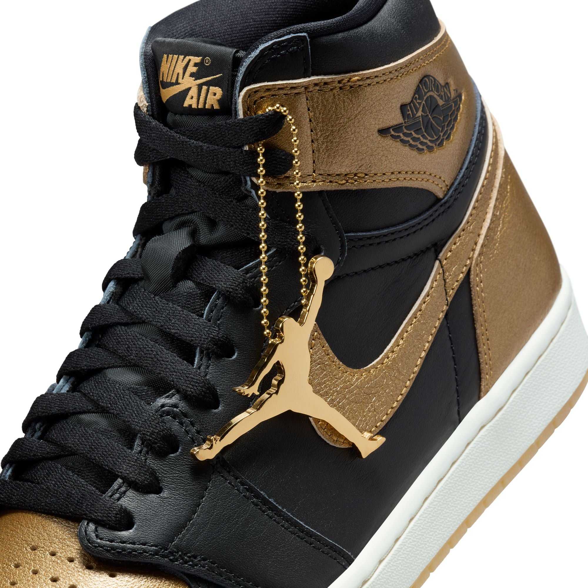Jordans 1 gold store