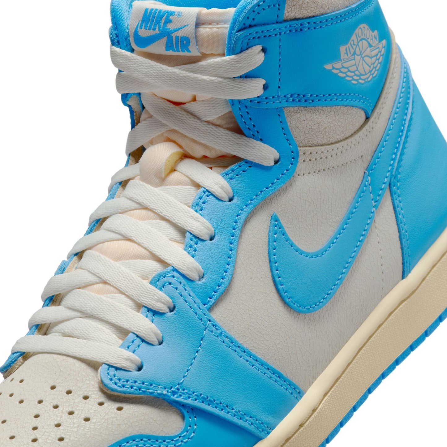 Air Jordan 1 Retro High OG "UNC Reimagined" - DZ5485-402
