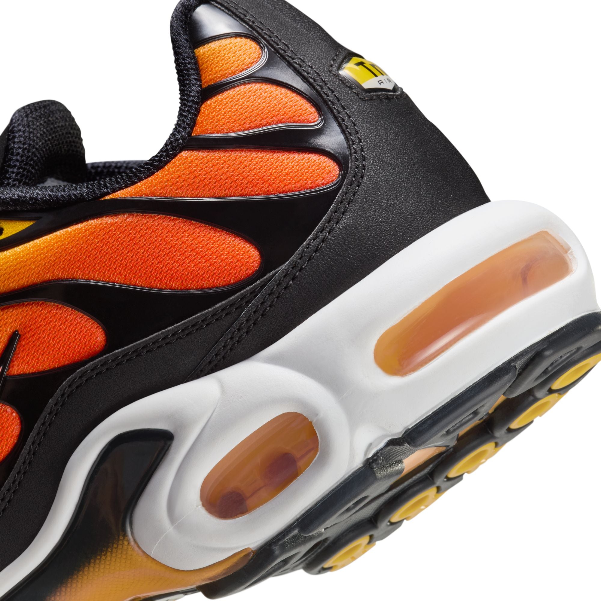 Orange black air max plus best sale