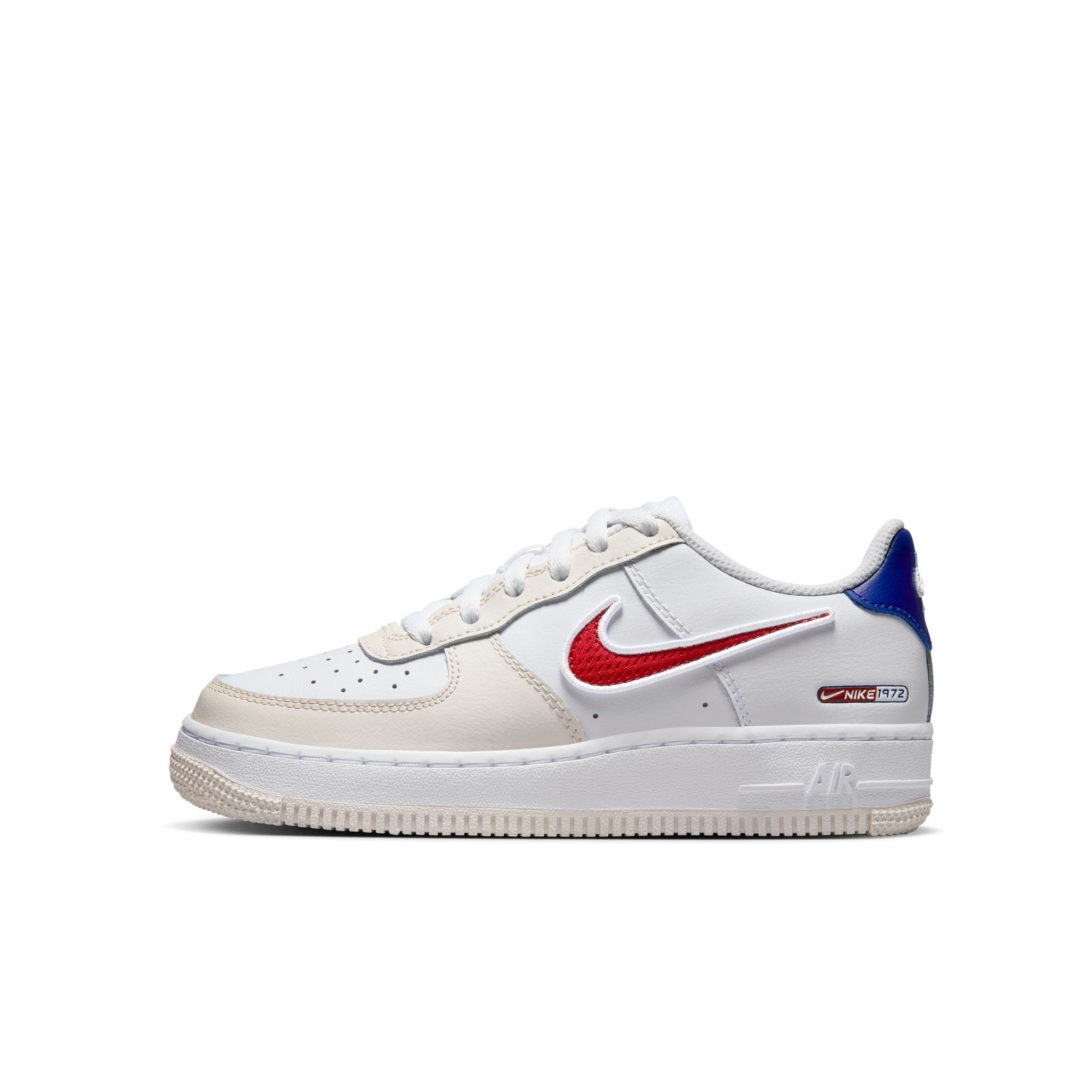 What is air shops force 1 lv8