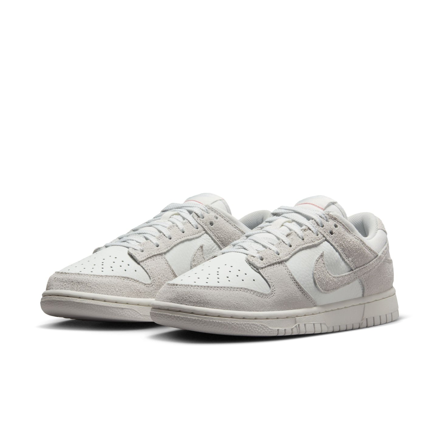 W Nike Dunk Low "Summit White Photon Dust" - HJ5777-100