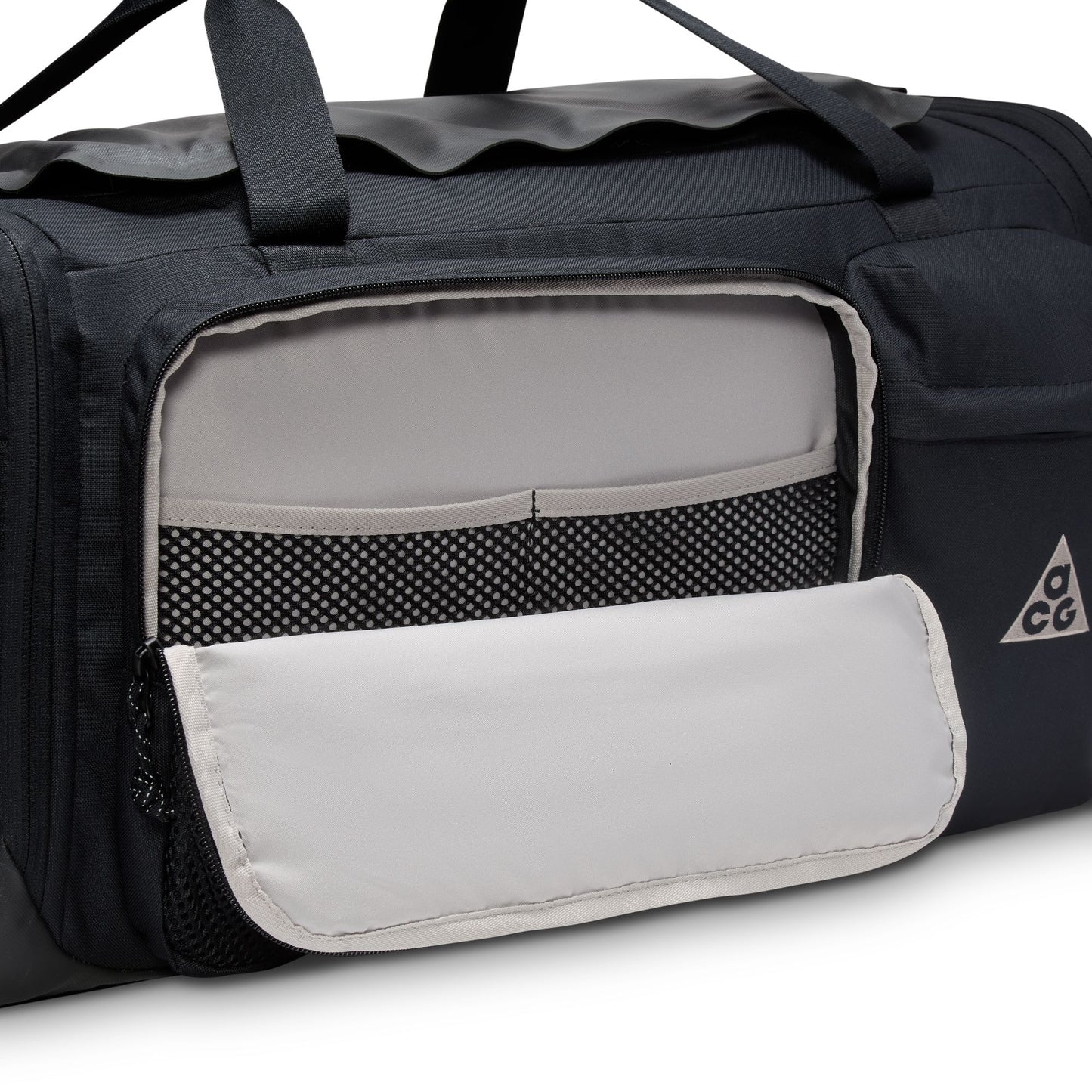 Nike ACG "Daymax" Duffel Bag  - HJ8185-010