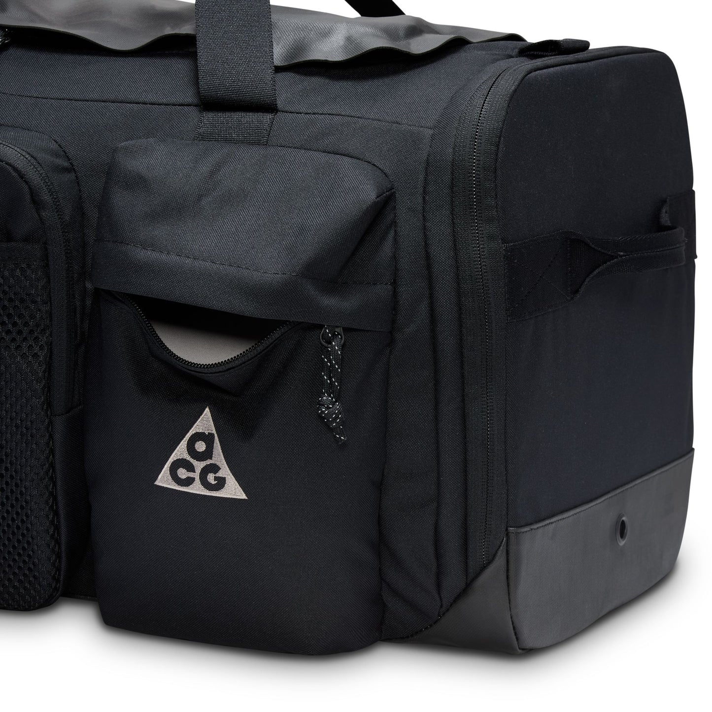 Nike ACG "Daymax" Duffel Bag  - HJ8185-010