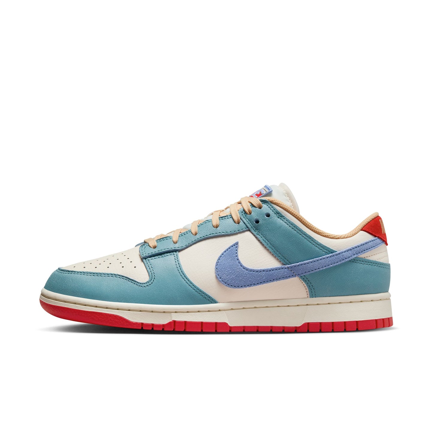 Nike Dunk Low PRM - HJ9112-110