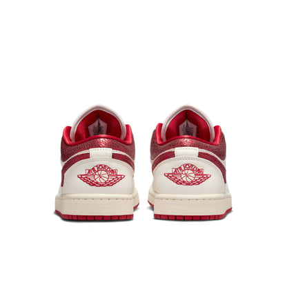 W Air Jordan 1 Low SE - HJ9338-106