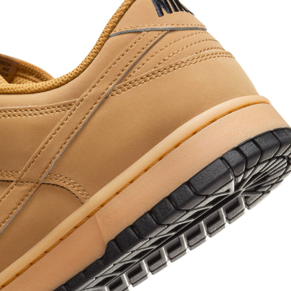 Nike Dunk Low Retro SE "Wheat' - HQ1932-700