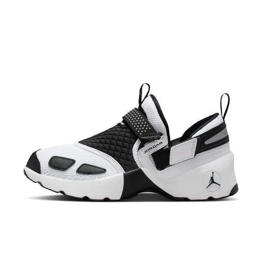 W Jordan Trunner LX - HQ2164-100
