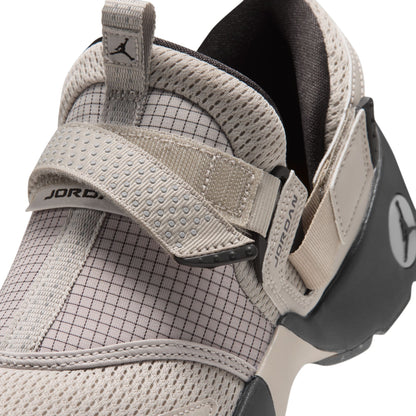 W Jordan Trunner LX - HQ2164-201