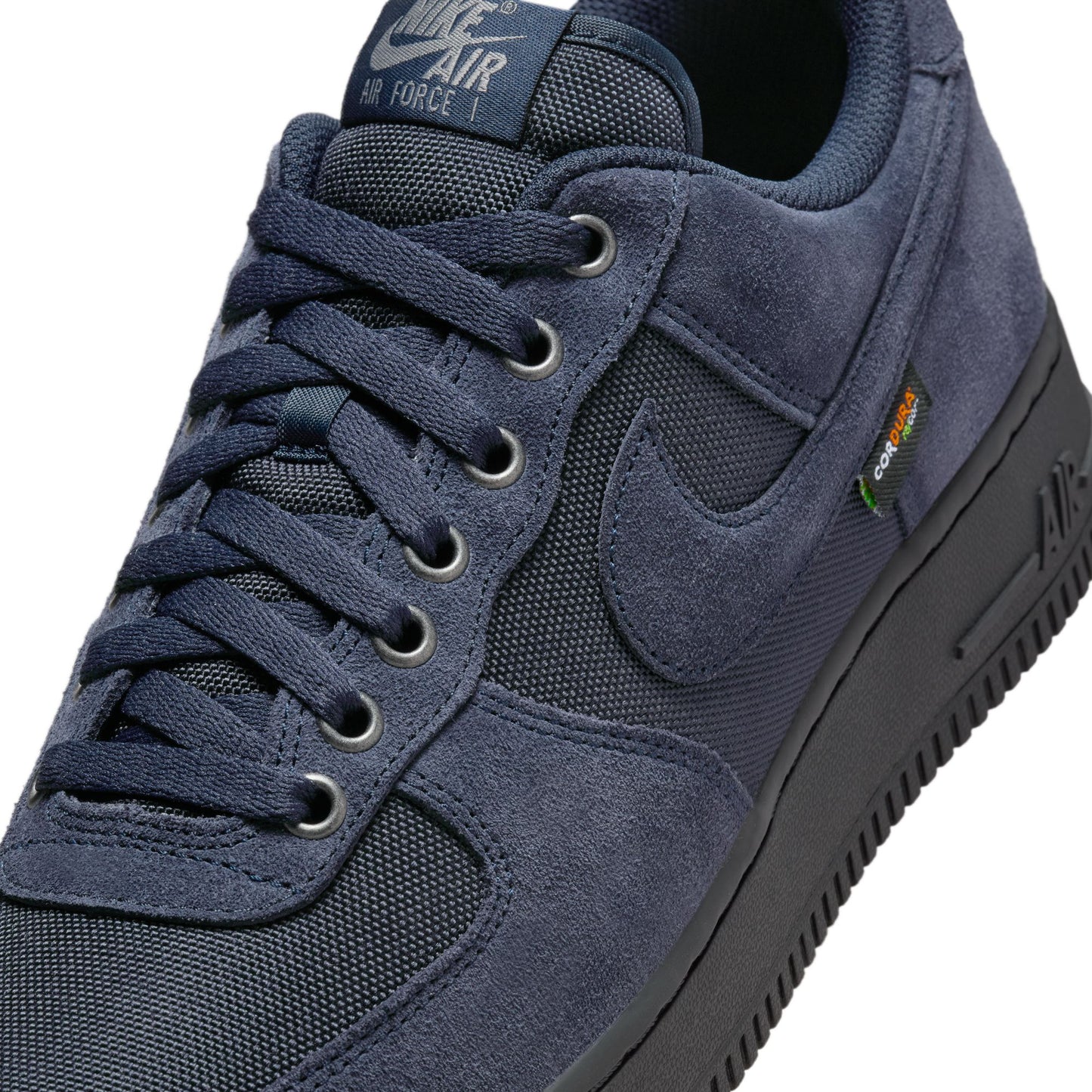 Nike Air Force 1 '07 - HQ3822-400