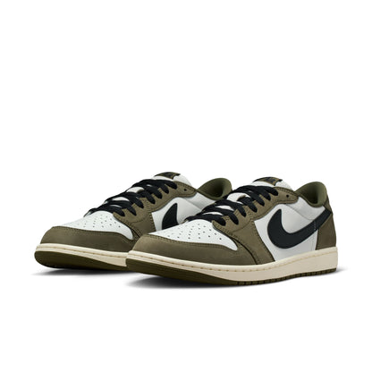 Air Jordan 1 Retro Low "Medium Olive" - HQ6998-200