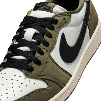 Air Jordan 1 Retro Low "Medium Olive" - HQ6998-200
