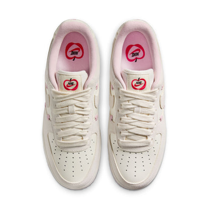 W Nike Air Force 1 '07 LX "Valentine's Day" - HV5992-111