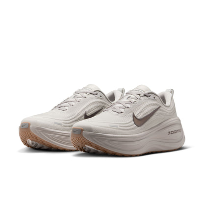 Nike Vomero Plus - HV8150-005