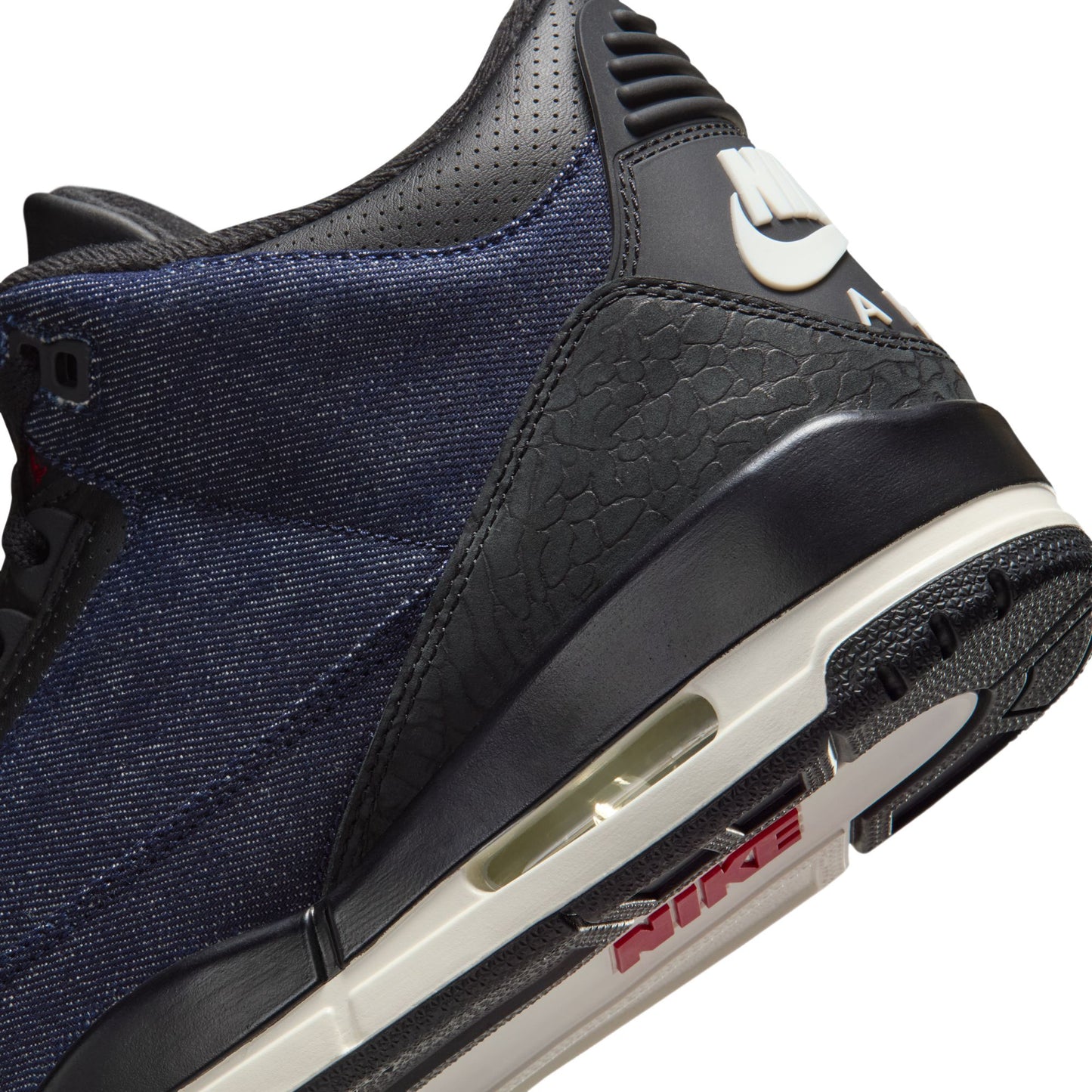 Levi's x Air Jordan 3 Retro "Indigo" - IH7959-400