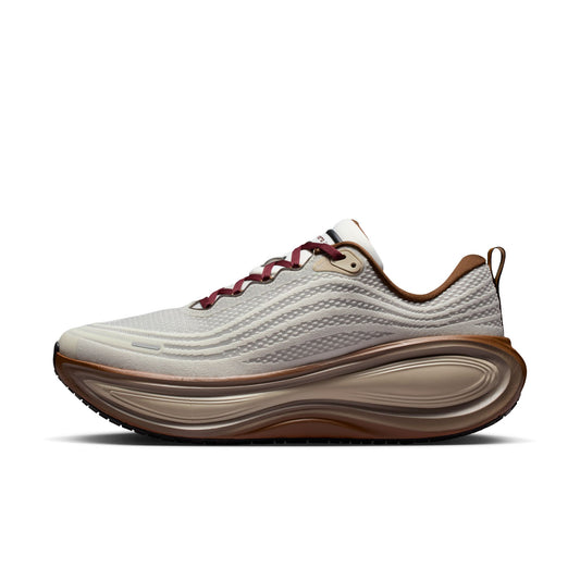 Nike Vomero Plus "Sail and Baroque Brown" - IO4482-100
