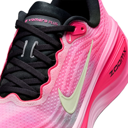 W Nike Vomero Plus "Pearl Pink" - IR8317-664