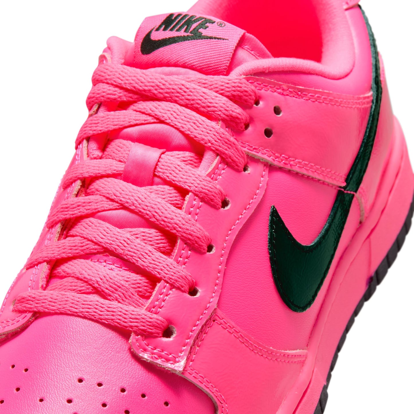 W Nike Dunk Low "Pink Blast" - IV2040-600