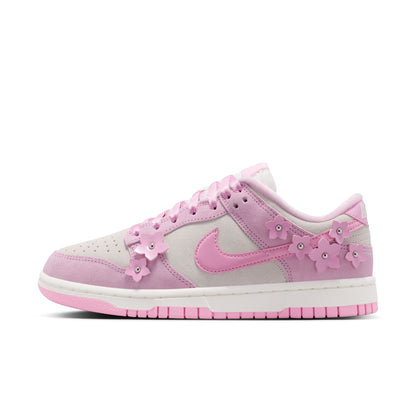 W Nike Dunk Low SE Femme “Pink Flowers" - IV4726-600