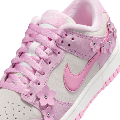 W Nike Dunk Low SE Femme “Pink Flowers" - IV4726-600