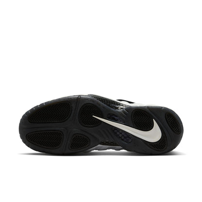 Nike Air Foamposite Pro Premium "Glow In The Dark" - IV6246-100
