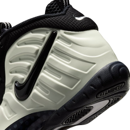 Nike Little Posite Pro Premium "Glow In The Dark" (GS) - IV7559-100