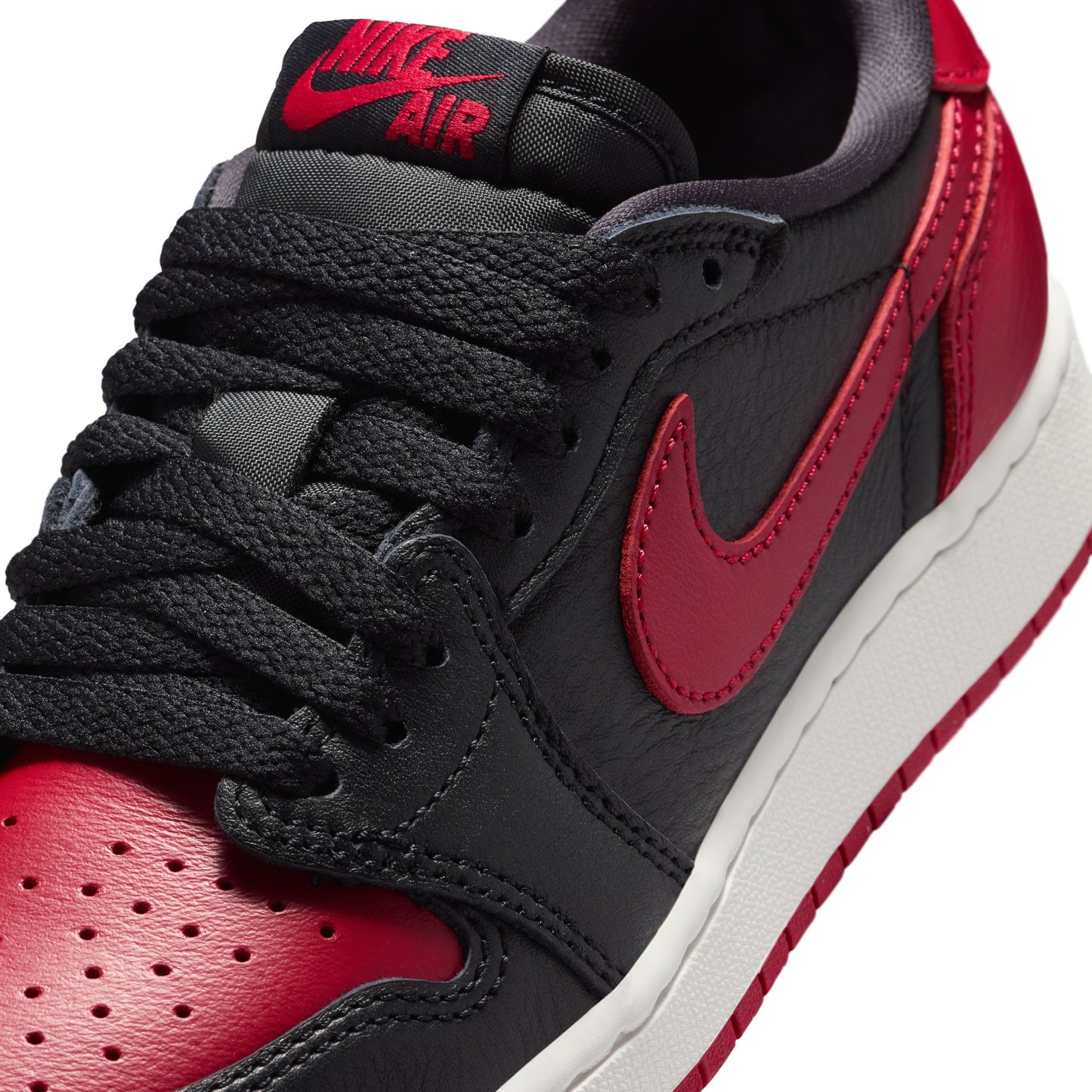 Air Jordan 1 Retro Low OG "Banned" (GS) - IW6277-001
