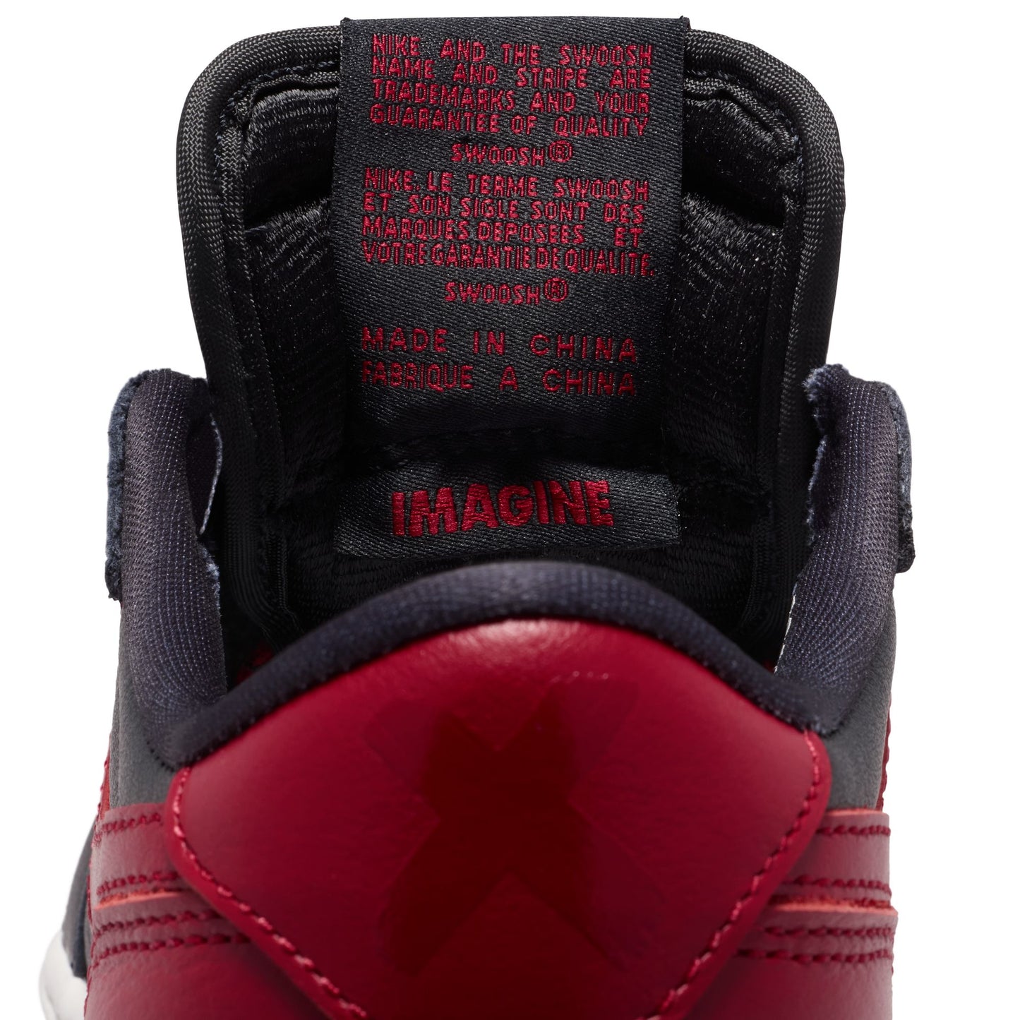 Air Jordan 1 Retro Low OG "Banned" (GS) - IW6277-001