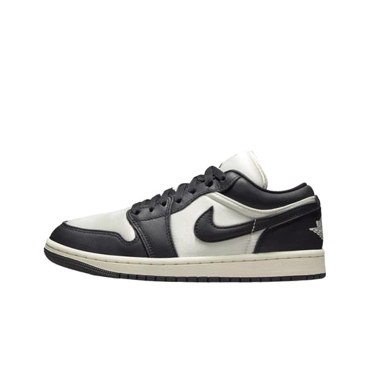 W Air Jordan 1 Low SE - FB9893-101