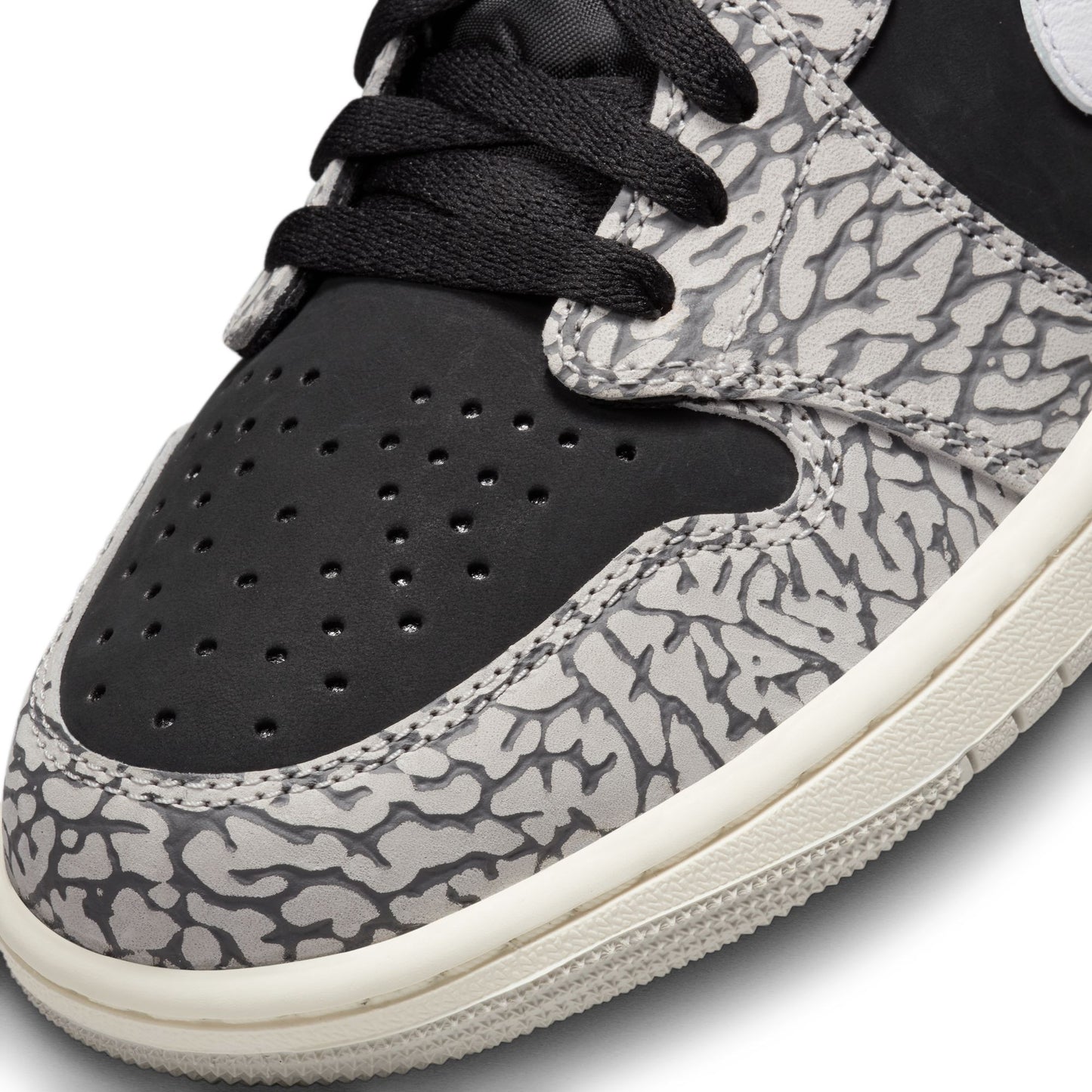 Air Jordan 1 Retro Low OG "Black Cement" (GS) - CZ0858-001