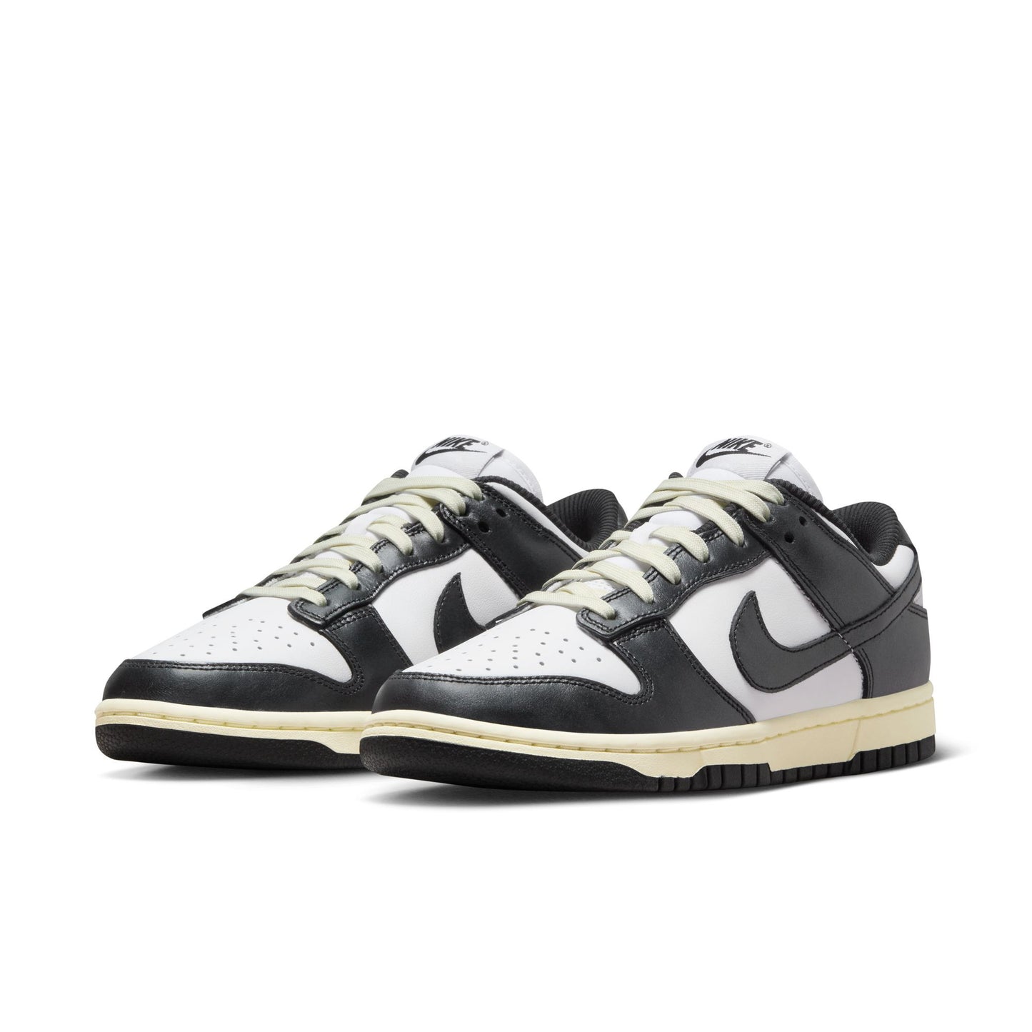 W Nike Dunk Low Premium "Vintage Panda" - FQ8899-100