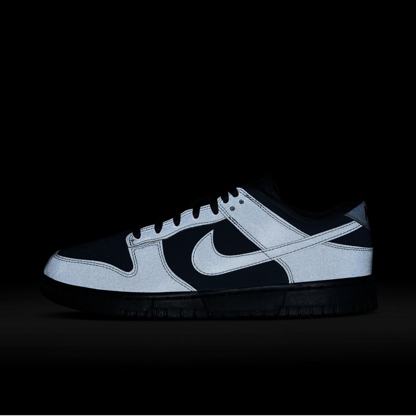 W Nike Dunk Low “Cyber Reflective” - FZ3781-060